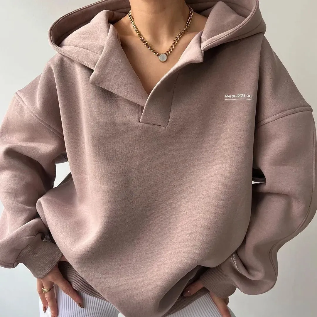 Heidi-Mode | Moderner V-Ausschnitt Hoodie