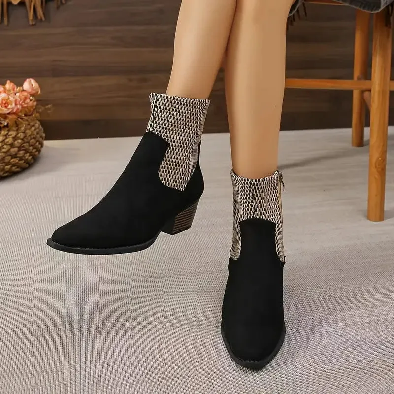 Heidi-Mode | Stiefel mit spitzer Spitze und seitlichem Reißverschluss und Fellfutter