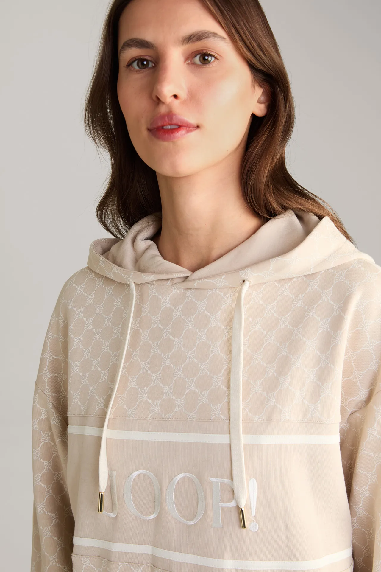 Hoodie in Nude