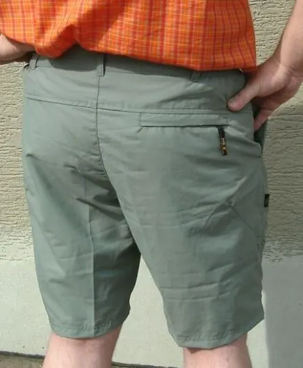 Hot Sportswear Bermuda für Herren -schilf