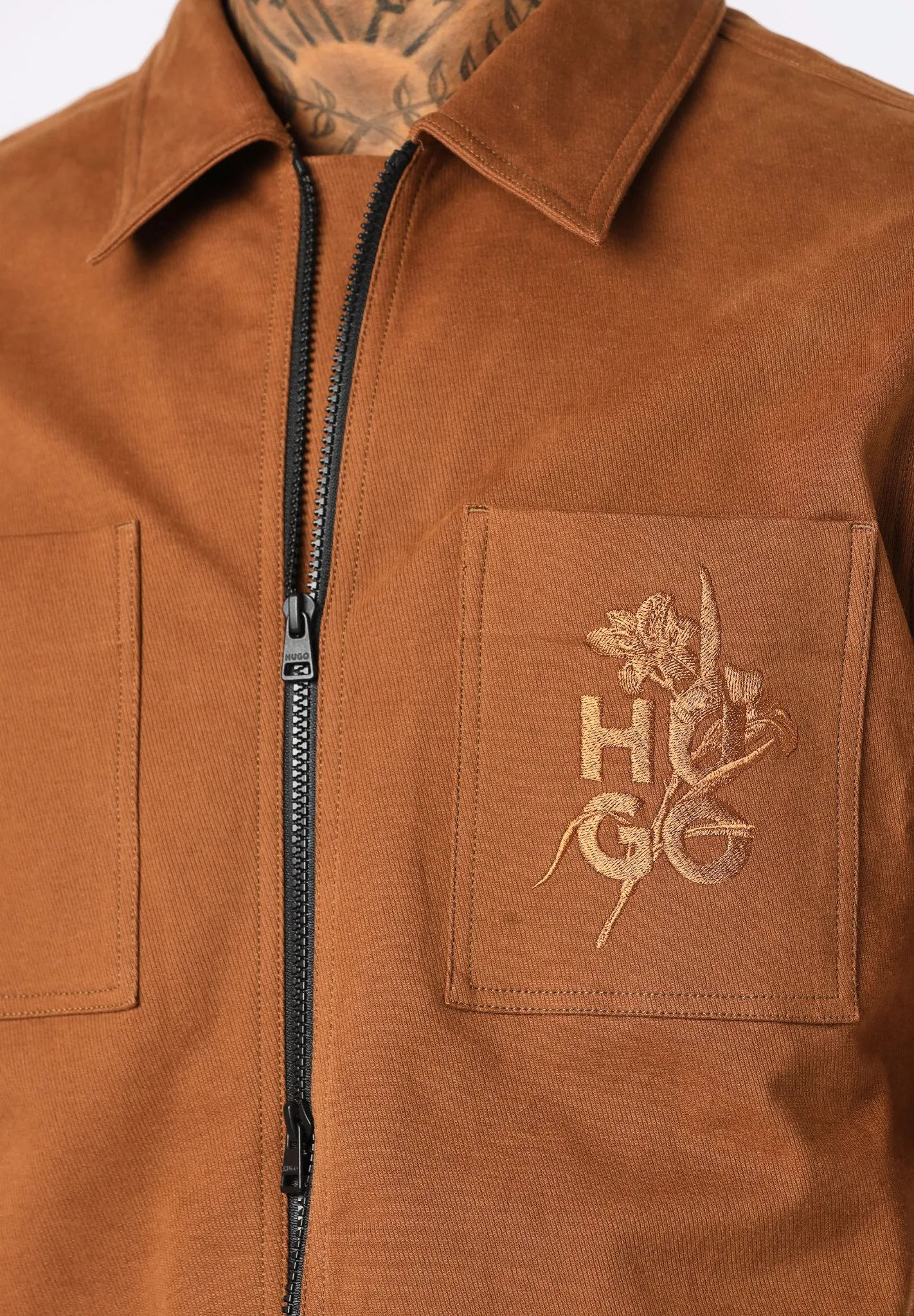 HUGO RED Relaxed-Fit Jacke im braunen Kunstleder-Look 10749486