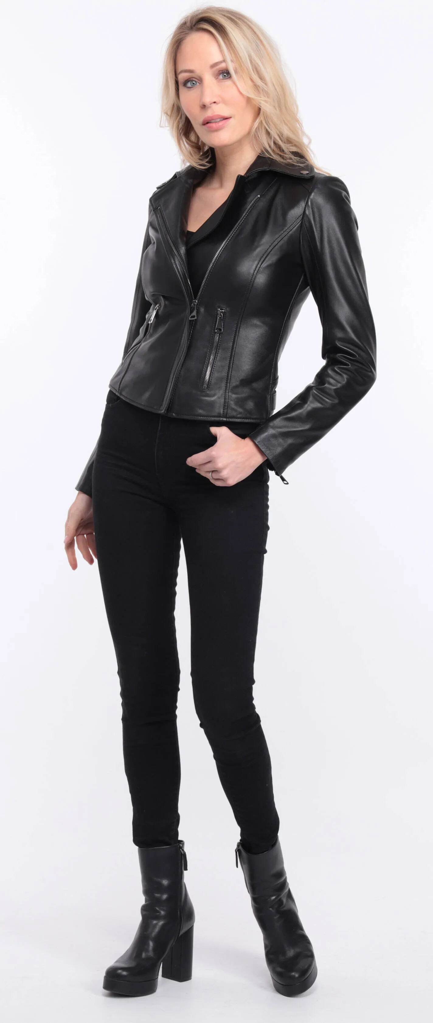 Schwarze Damen-Lammfell-Bikerjacke &bdquo;Saloue&ldquo;