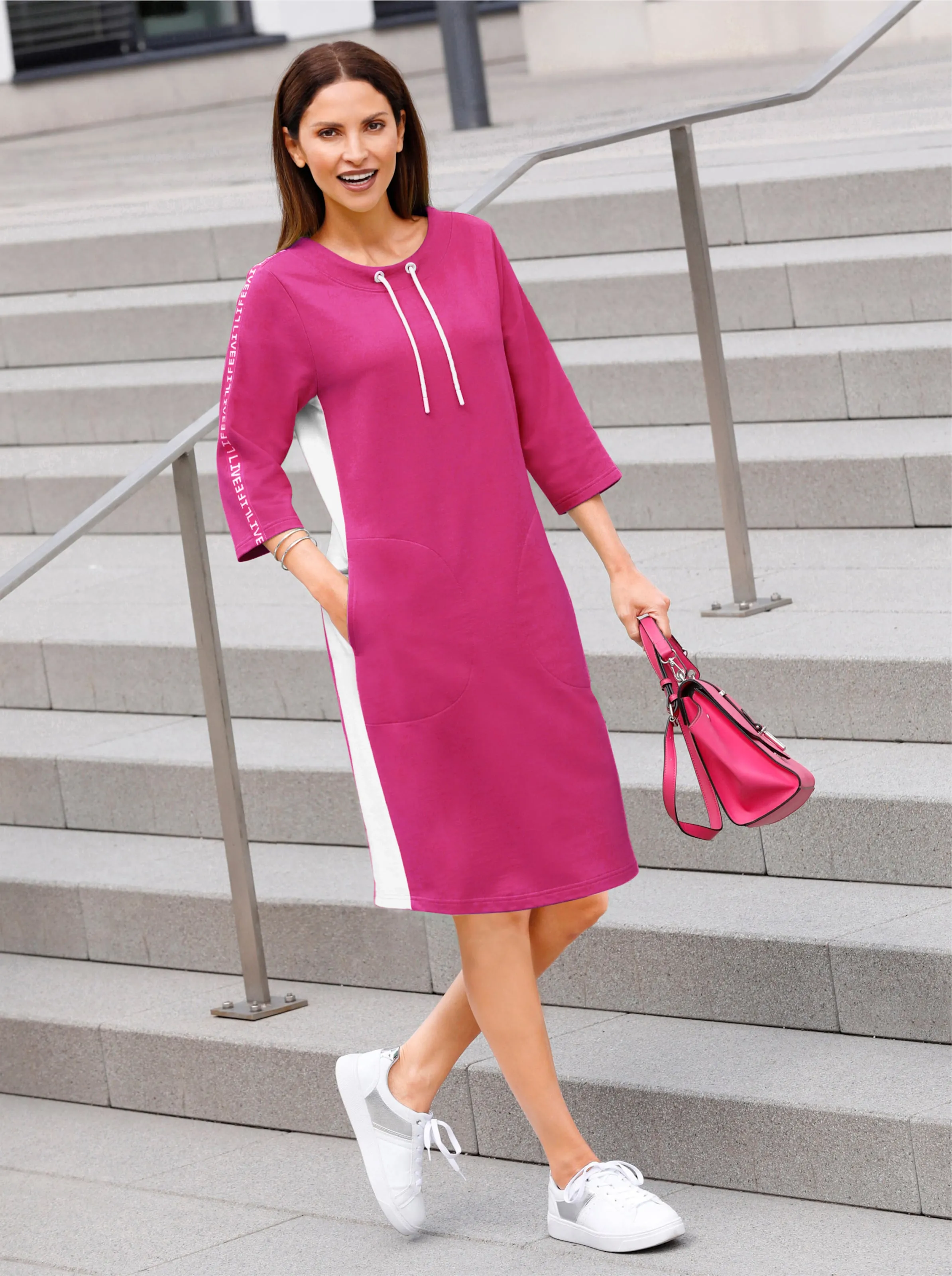 Sweatkleid in fuchsia