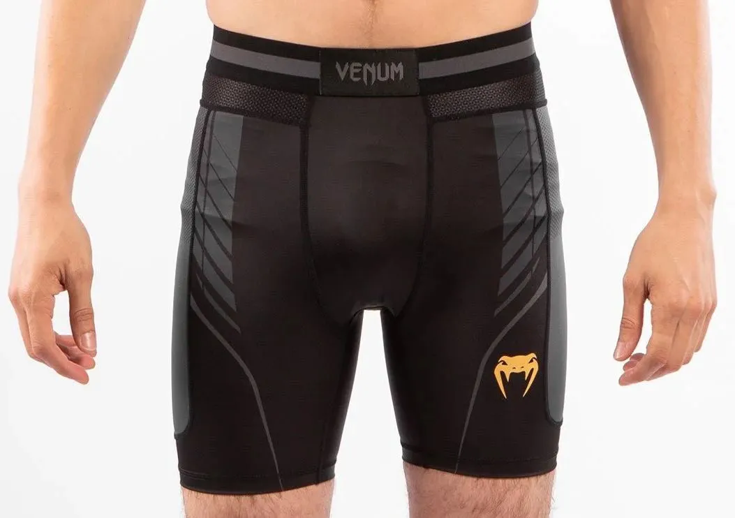 Venum Athletics Vale Tudo Shorts black/gold