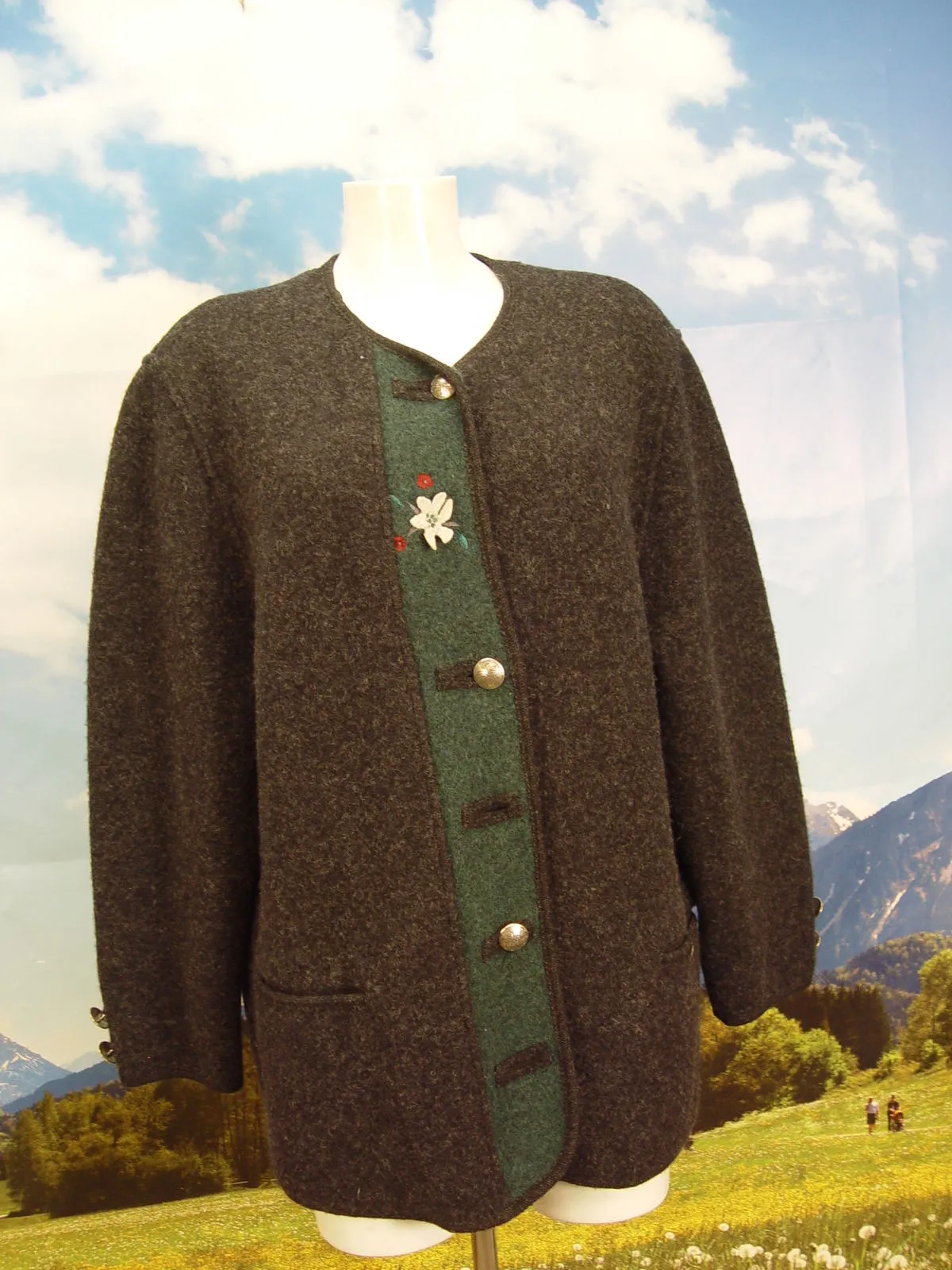 warme neuwertige GIESSWEIN Bavaria Wear klassischer Janker Trachten Jacke Gr.42